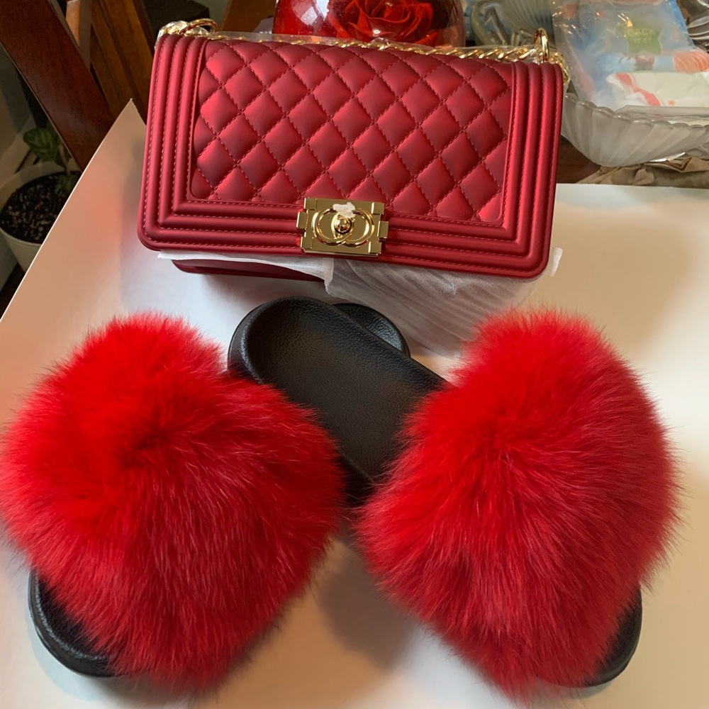 Jelly Bag With Fox Fur Slides